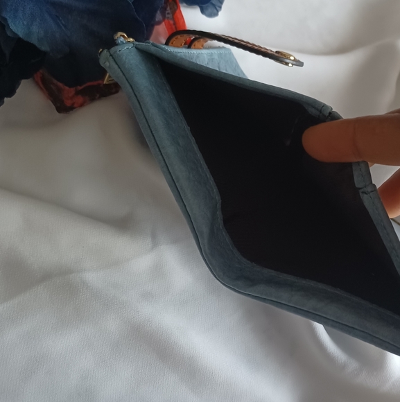 Textured Blue and Brown Mini Wallet - Picture 10 of 14